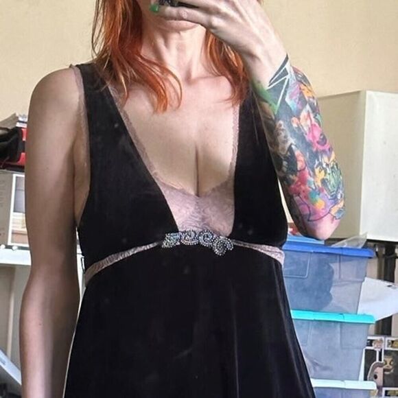 Free People Black Velour Velvet Sleeveless Mini size M Dress New W/Defect - Picture 3 of 6